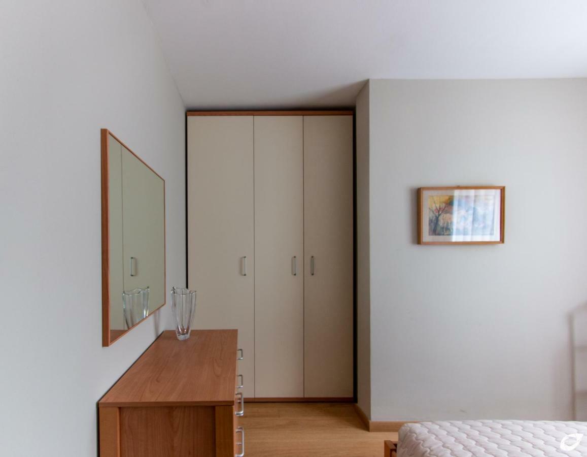 2-Bedroom Apt, With Balcony & Aircondition - 50 M From The Beach Marina di Pietrasanta Exterior foto